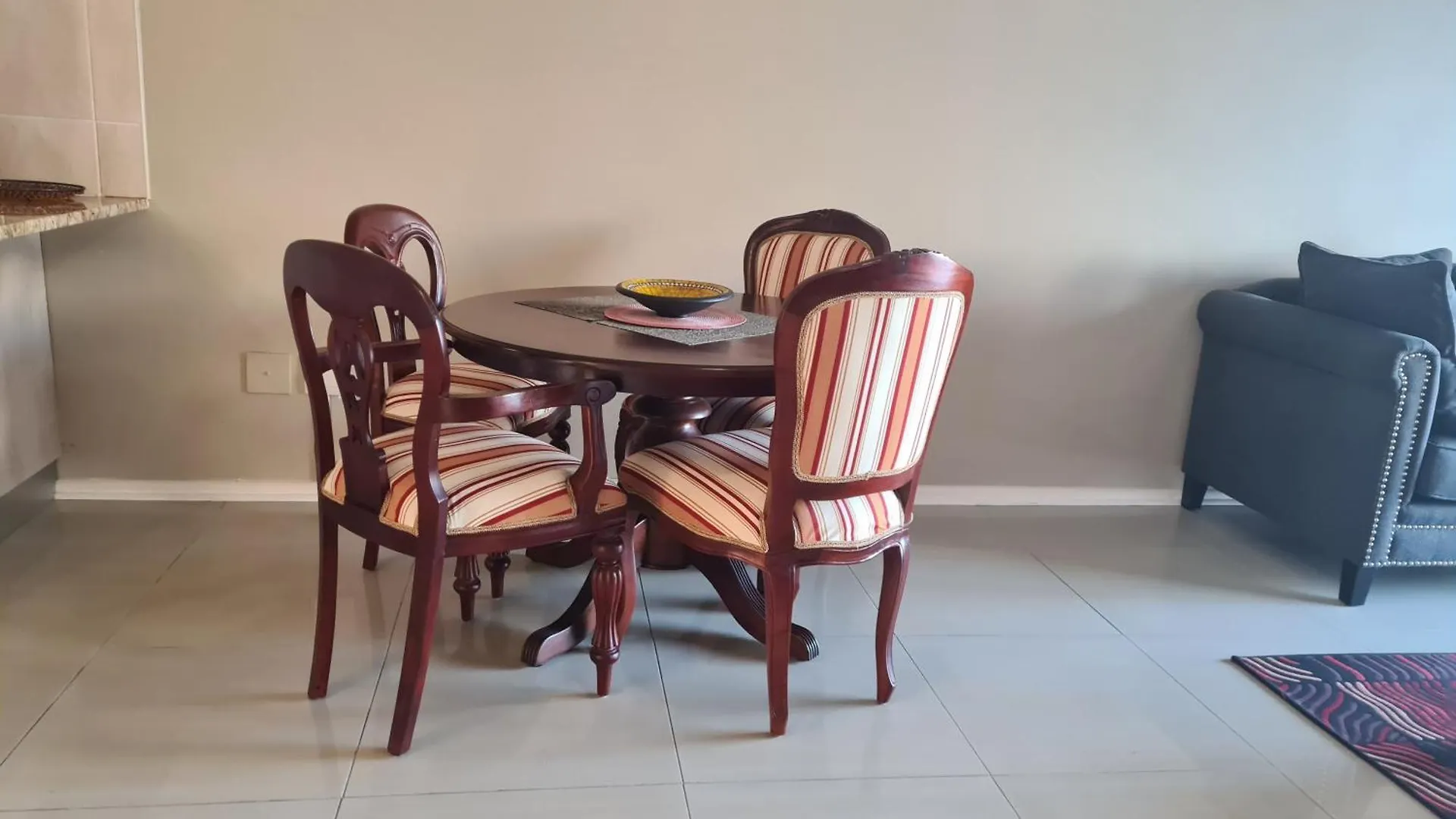 Modern Seaview Apartment Port Elizabeth