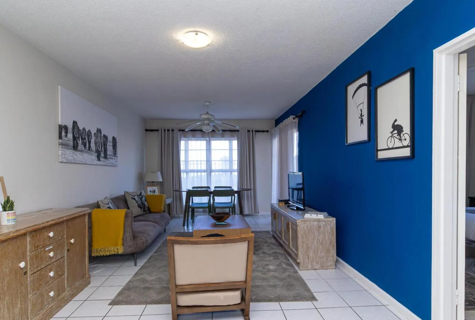 Modern Seaview Apartment Port Elizabeth