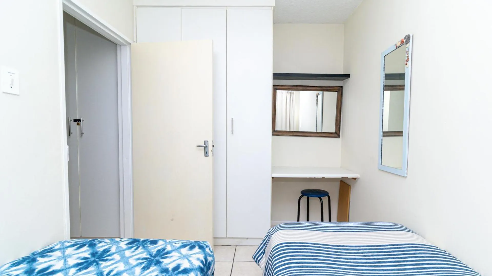 Modern Seaview Apartment Port Elizabeth 0*,