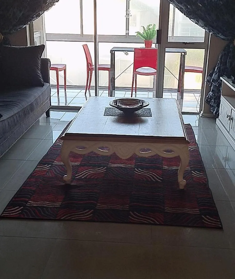 Modern Seaview Apartment Port Elizabeth