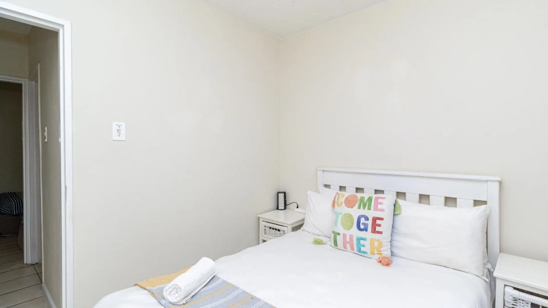 Modern Seaview Apartment Port Elizabeth