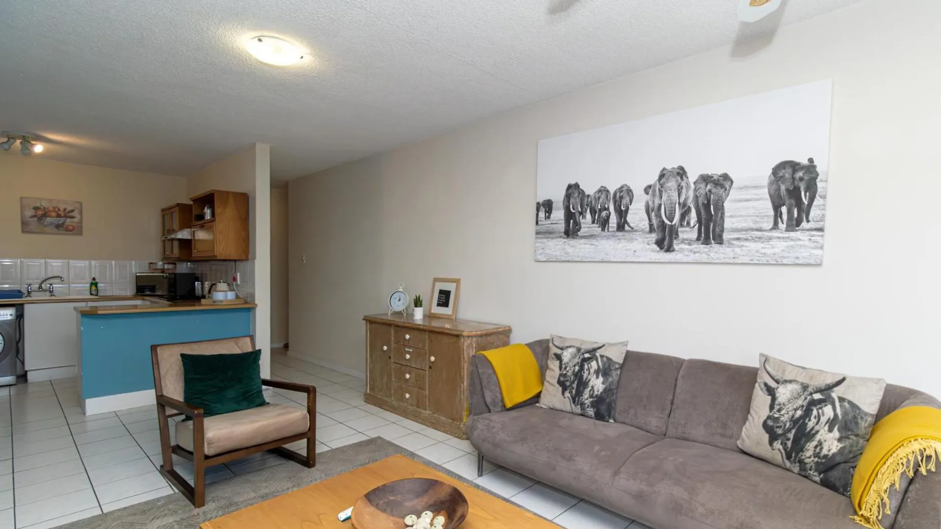 Modern Seaview Apartment Port Elizabeth South Africa