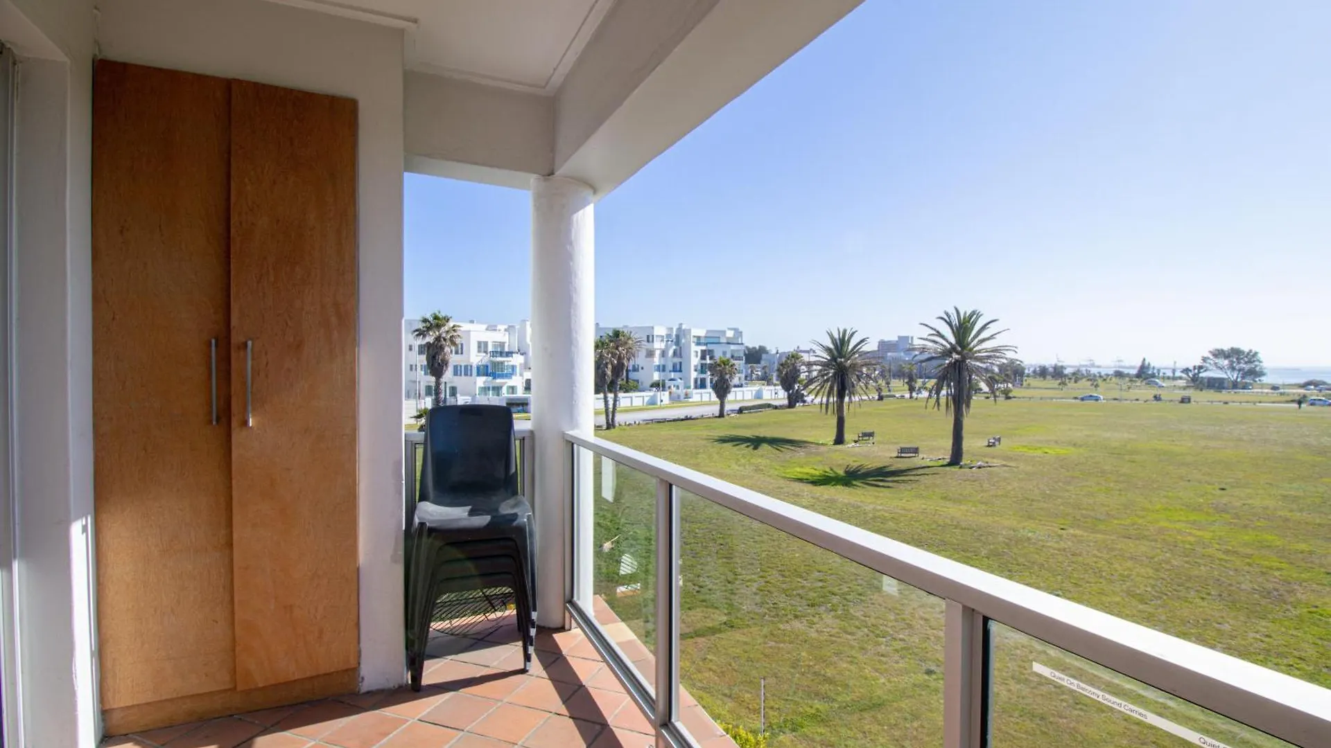 Modern Seaview Apartment Port Elizabeth