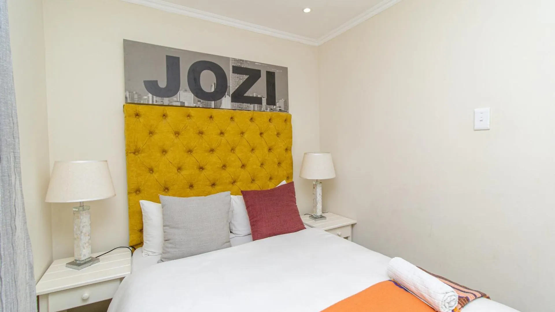 Modern Seaview Apartment Port Elizabeth