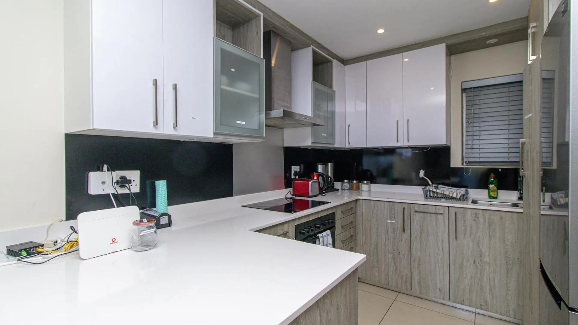 Modern Seaview Apartment Port Elizabeth
