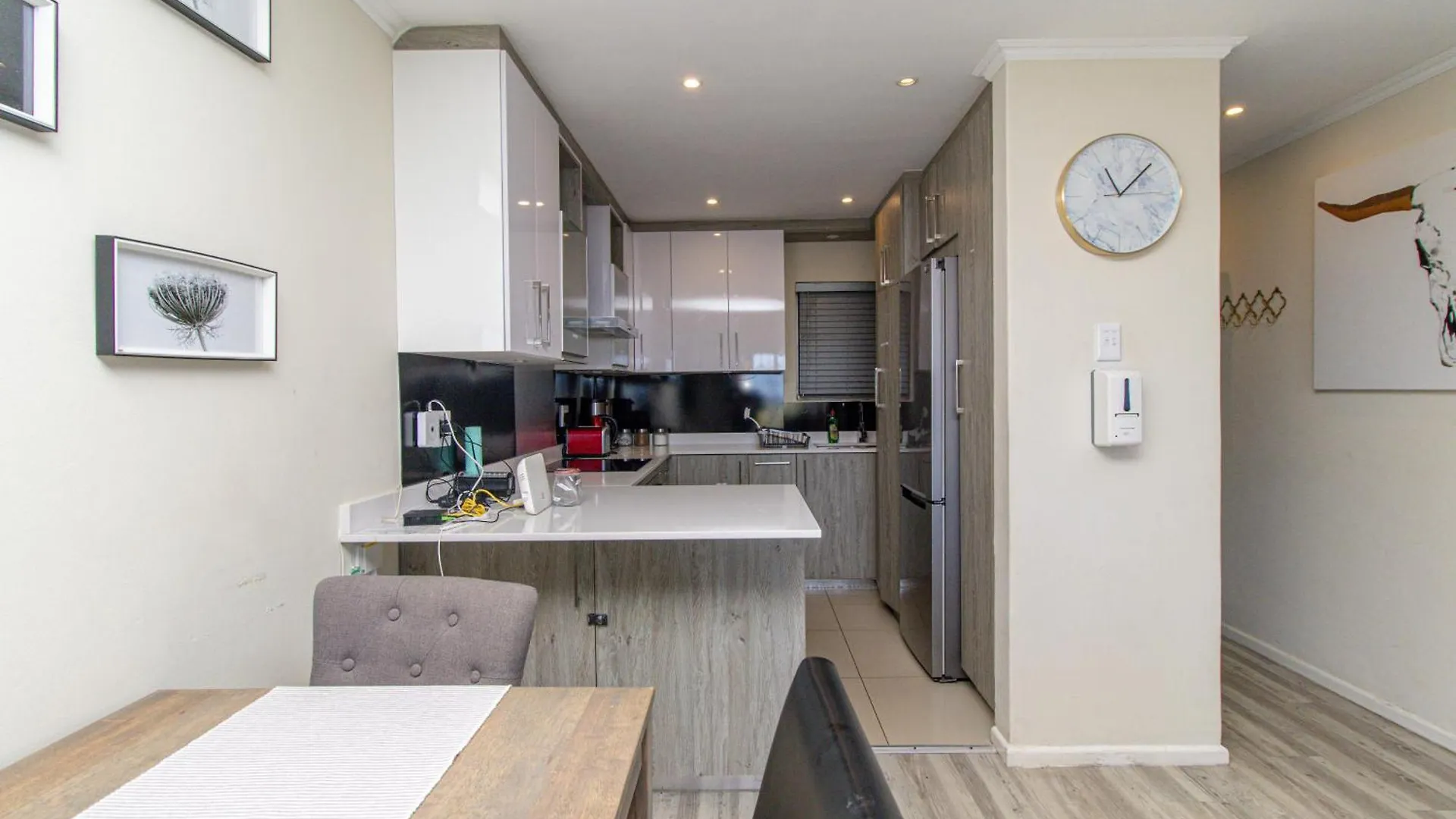 Modern Seaview Apartment Port Elizabeth South Africa