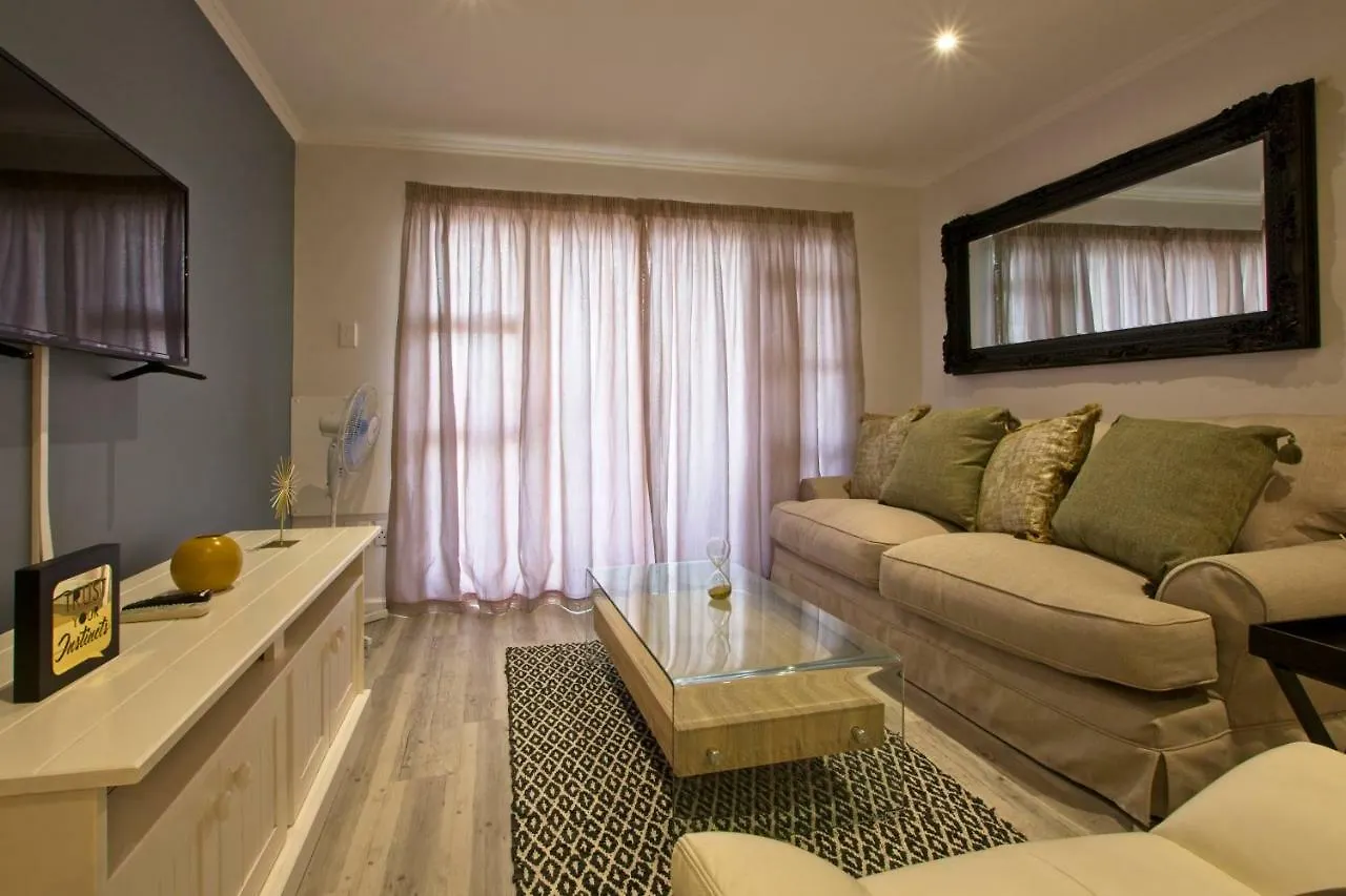 Modern Seaview Apartment Port Elizabeth