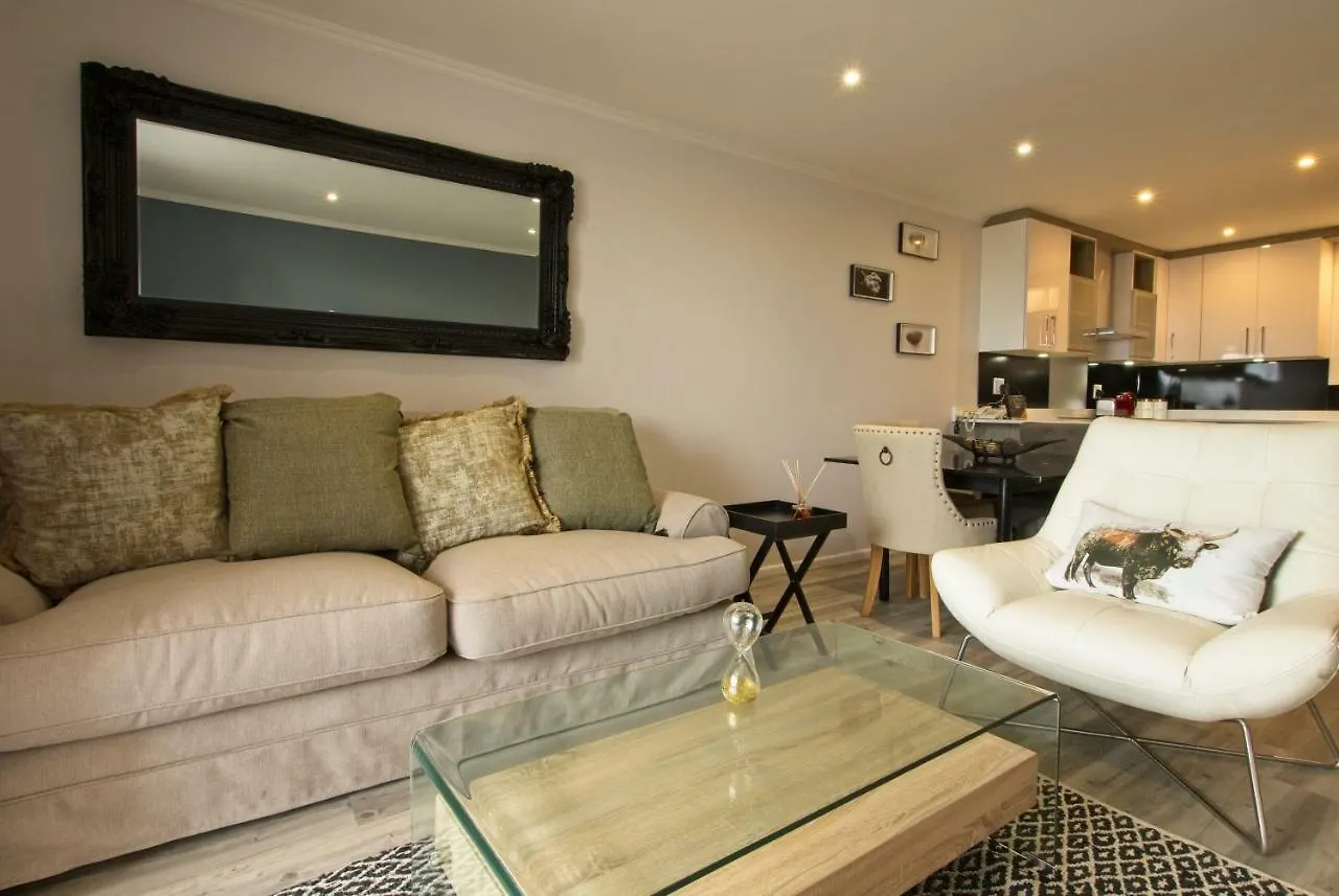 Modern Seaview Apartment Port Elizabeth